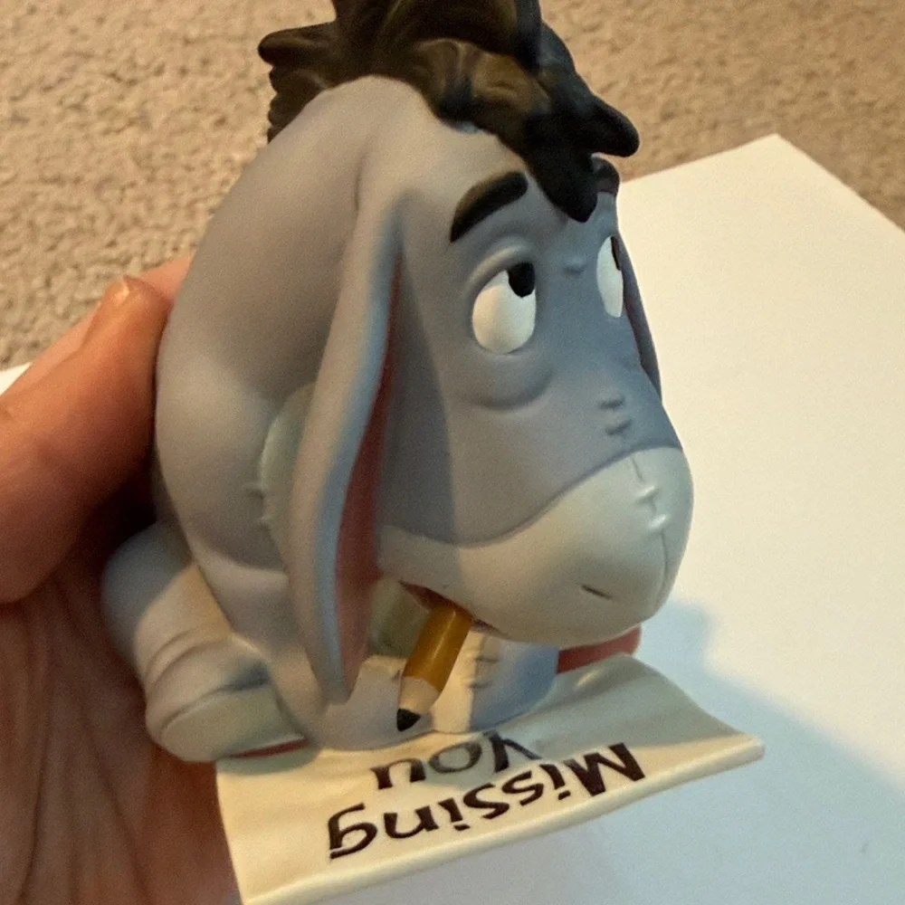 Eeyore Figurine DISNEY ENESCO Pooh & Friends Eeyore Missing You - Picture 3 of 4